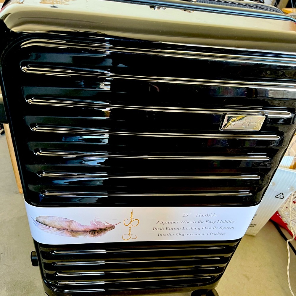 Suit case